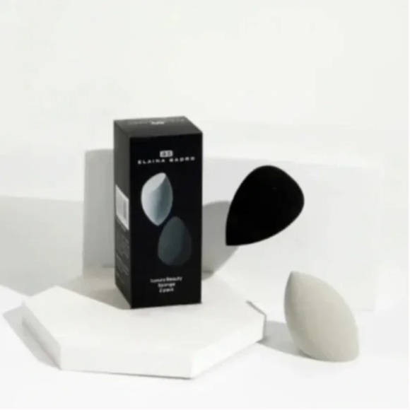 Elaina Badro Set of 2 Luxury Beauty Makeup Sponges BRAND NEW - Picture 2 of 6